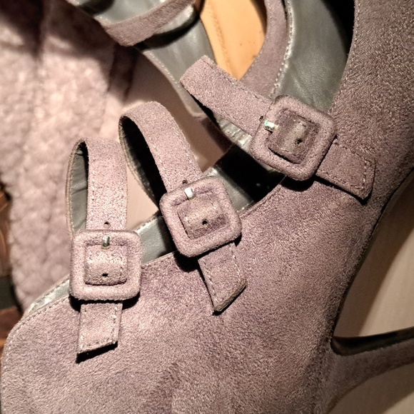 Metaphor grey suede ankle straps heels - Picture 5 of 9